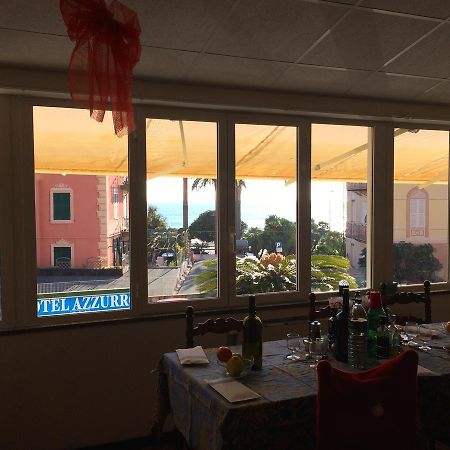 Hotel Azzurro Варацце Экстерьер фото