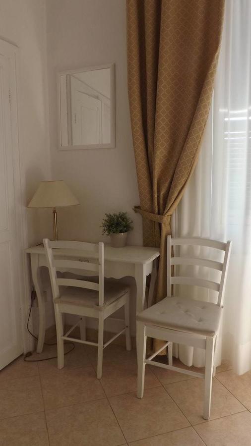 Hotel Azzurro Варацце Экстерьер фото